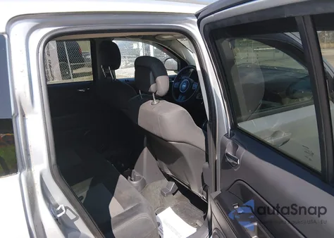 2012 Jeep Compass Sport z USA, uszkodzony, nr VIN 1C4NJDBB2CD705534